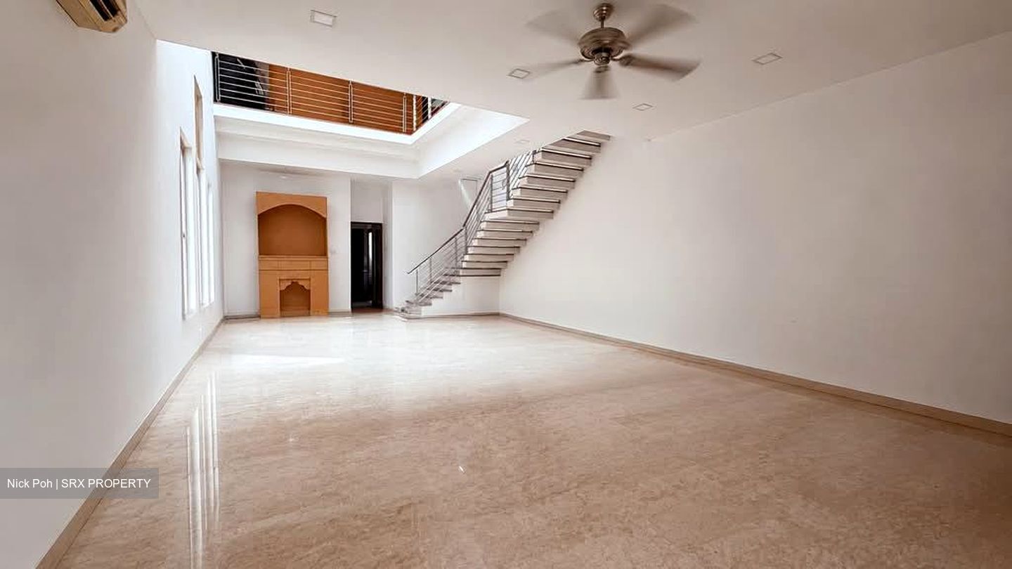 Serangoon Garden Estate (D19), Terrace #581875801